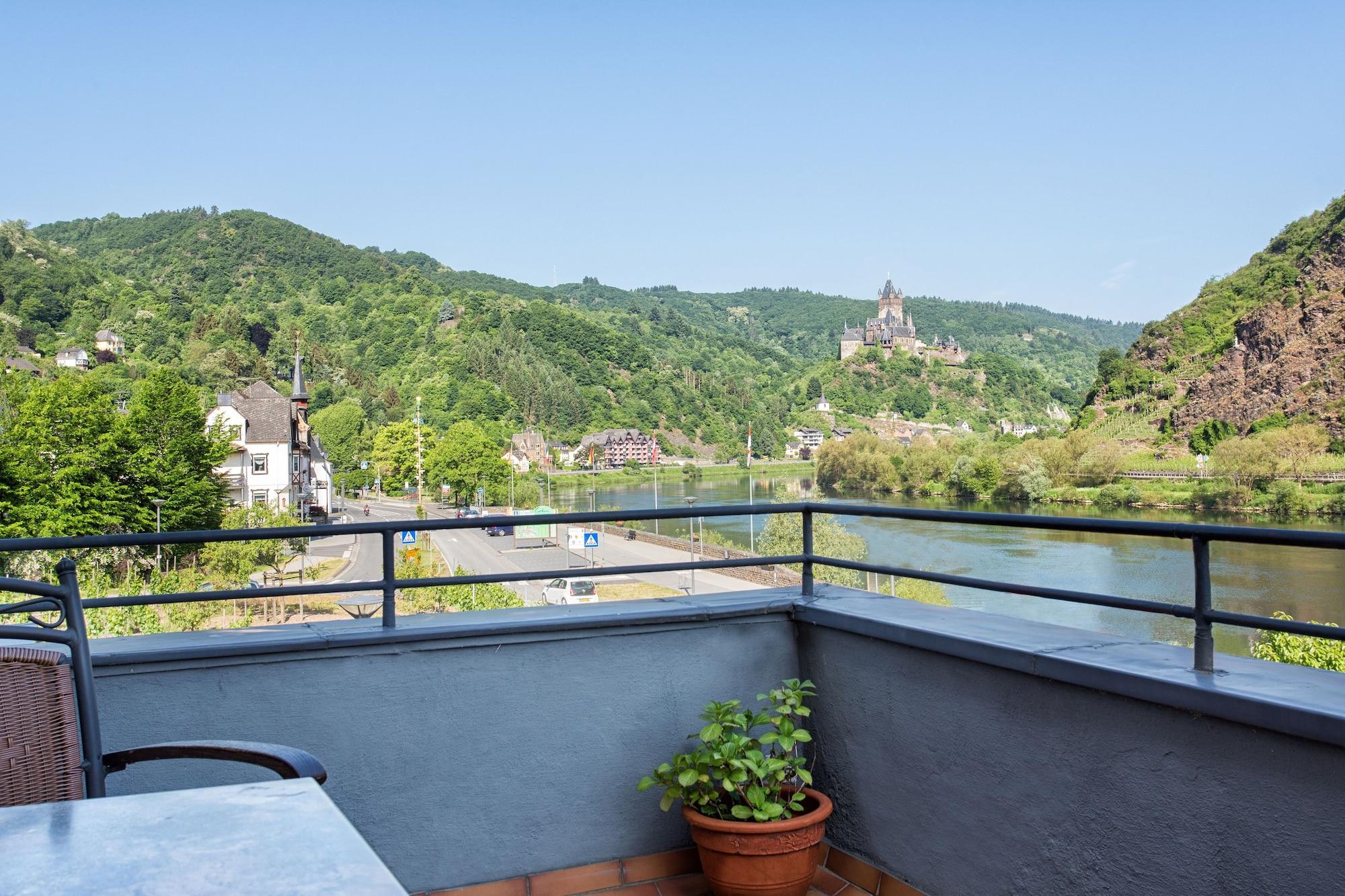 Stumbergers Hotel Cochem Exterior photo