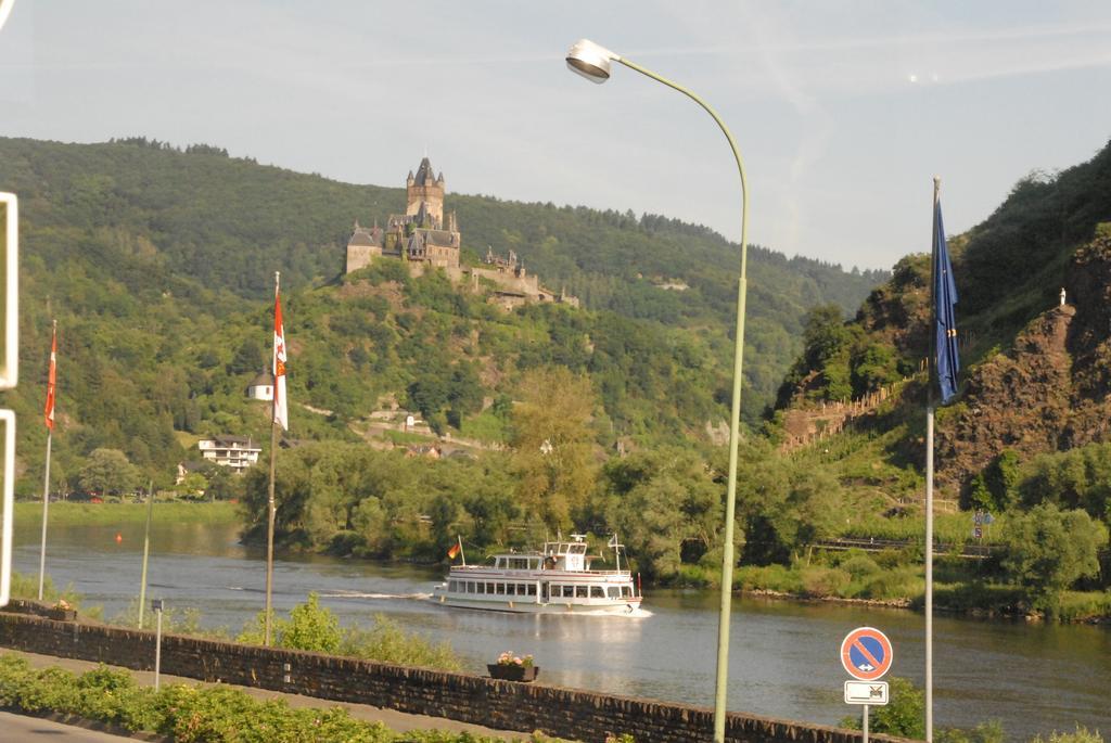 Stumbergers Hotel Cochem Exterior photo